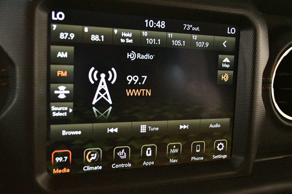 Used 2022 Jeep Gladiator Overland AWD/4WD image 64