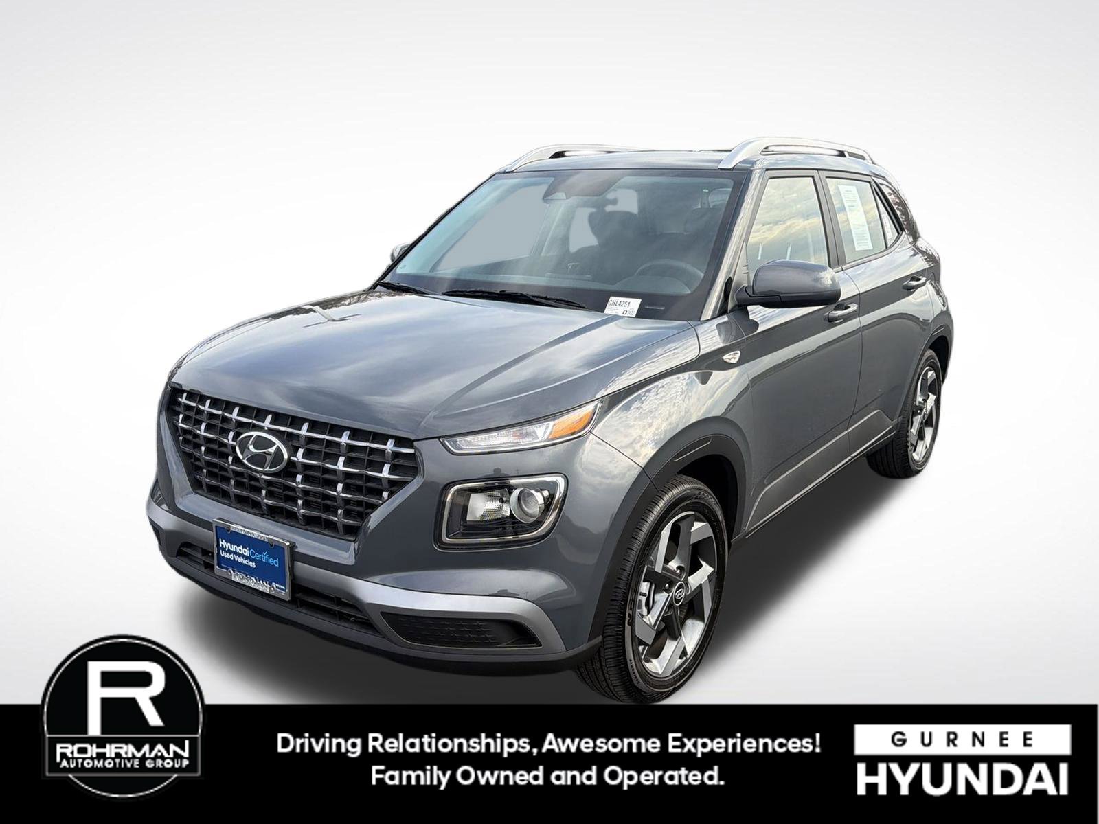 Used 2026 Hyundai Venue SEL FWD image 4