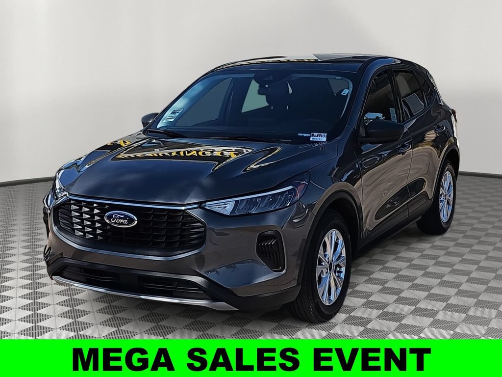 Used 2025 Ford Escape Active FWD image 7