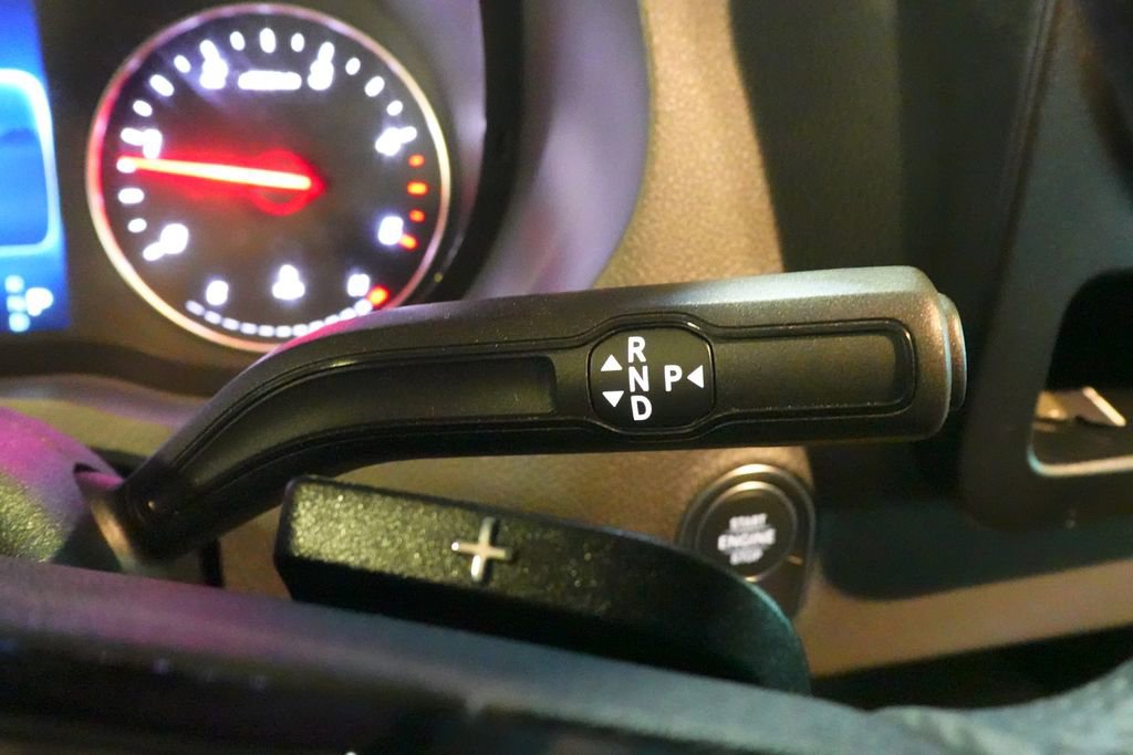 Used 2025 Mercedes-Benz Sprinter 2500 image 11