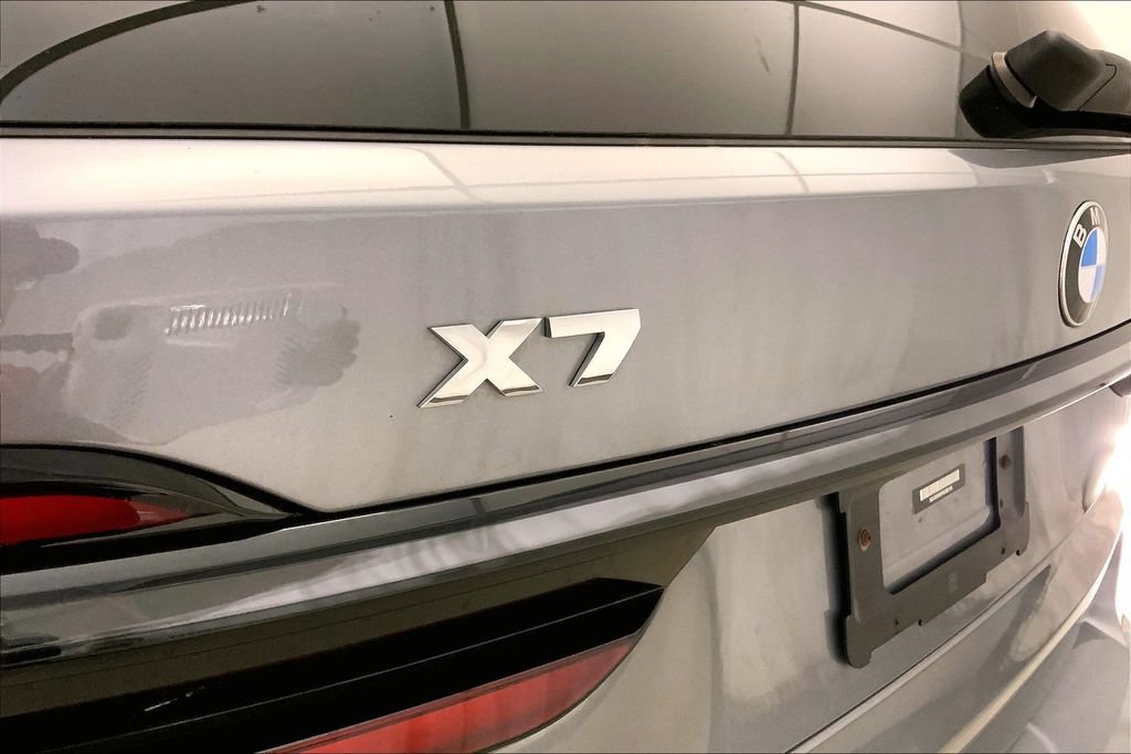 Certified 2024 BMW X7 M60i w/ Executive Package AWD/4WD image 7