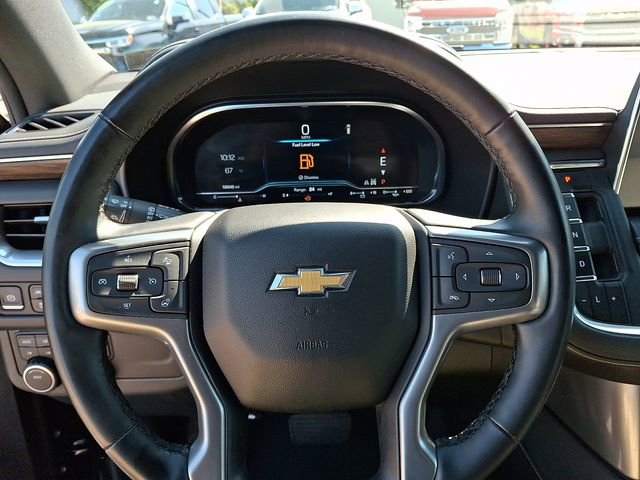 Used 2024 Chevrolet Suburban Premier AWD/4WD image 19