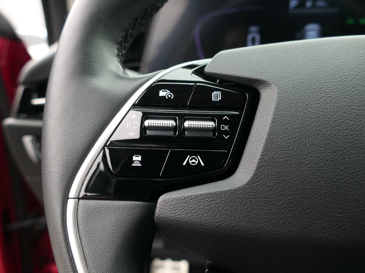 Used 2023 Kia Niro EX Touring image 15