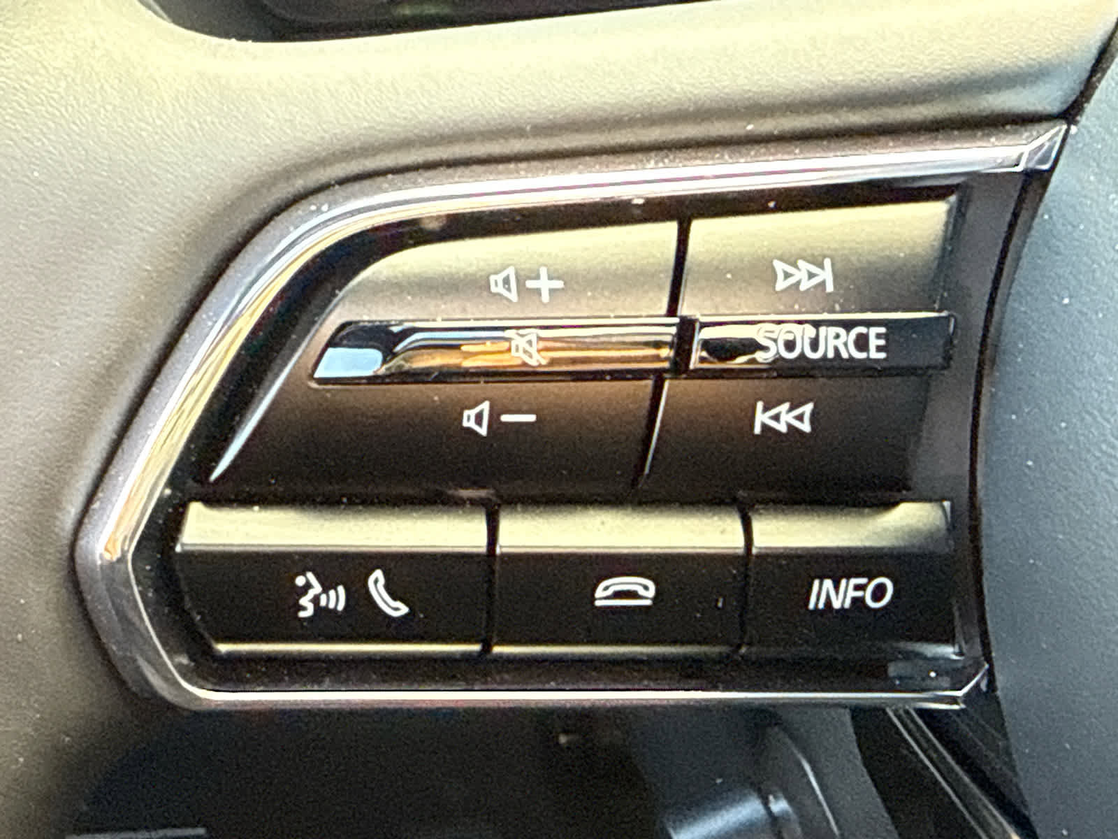 Used 2024 MAZDA CX-90 3.3 Turbo S w/ Premium Package image 13