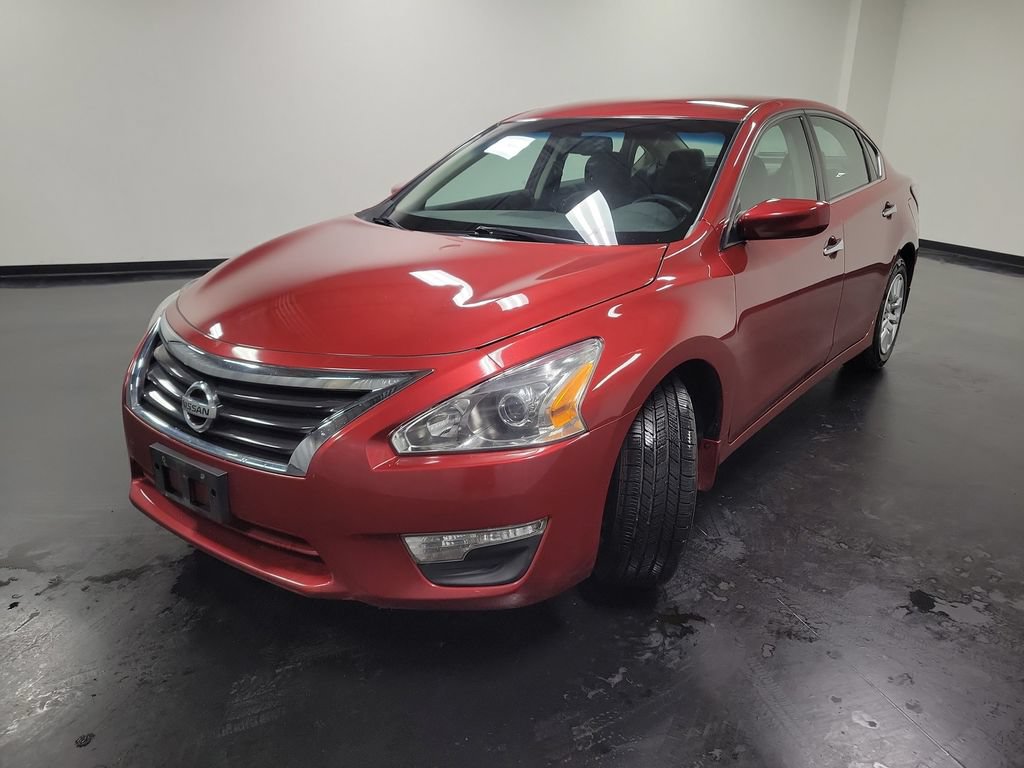 Used 2014 Nissan Altima 2.5 S FWD image 5