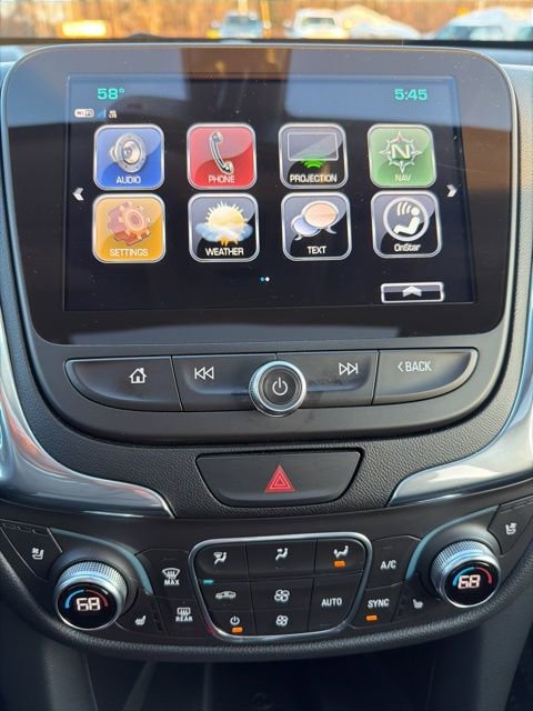 Used 2018 Chevrolet Equinox Premier image 22