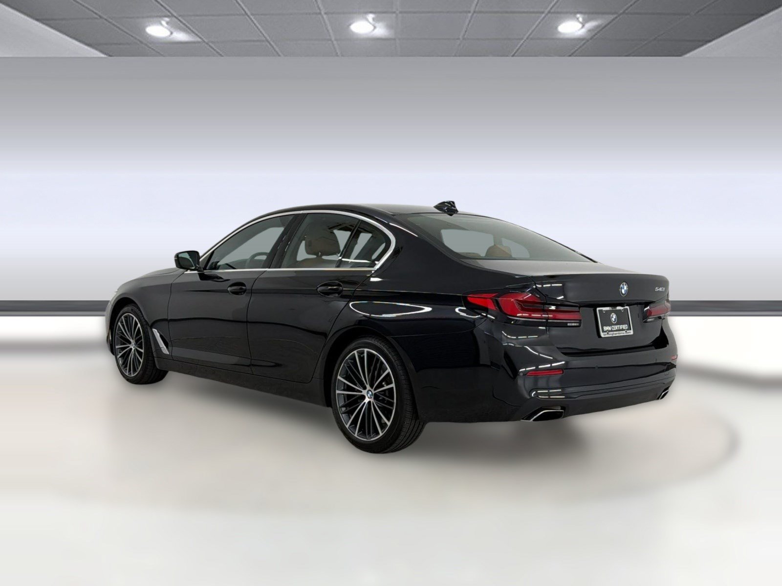 Certified 2022 BMW 540i w/ M Sport Package RWD image 3