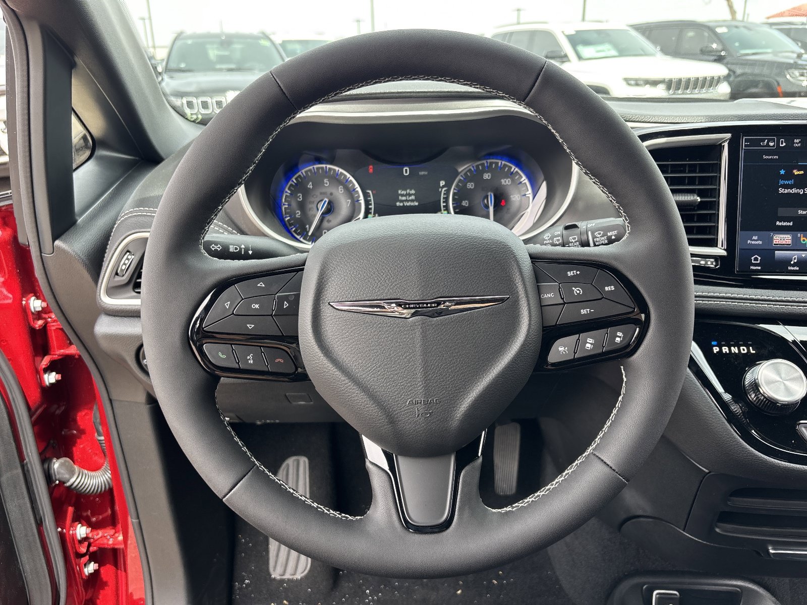 New 2026 Chrysler Pacifica Select w/ S Appearance Package FWD image 22