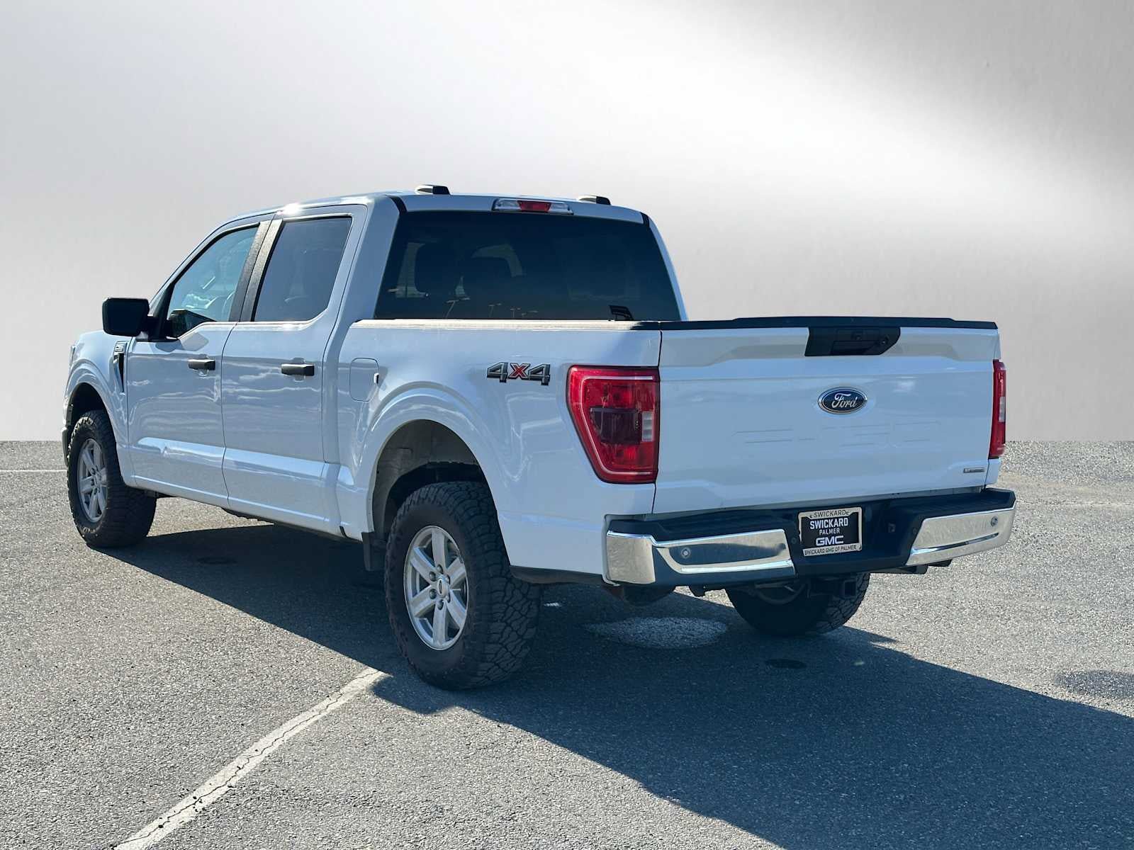 Used 2023 Ford F150 XLT w/ Trailer Tow Package AWD/4WD image 5