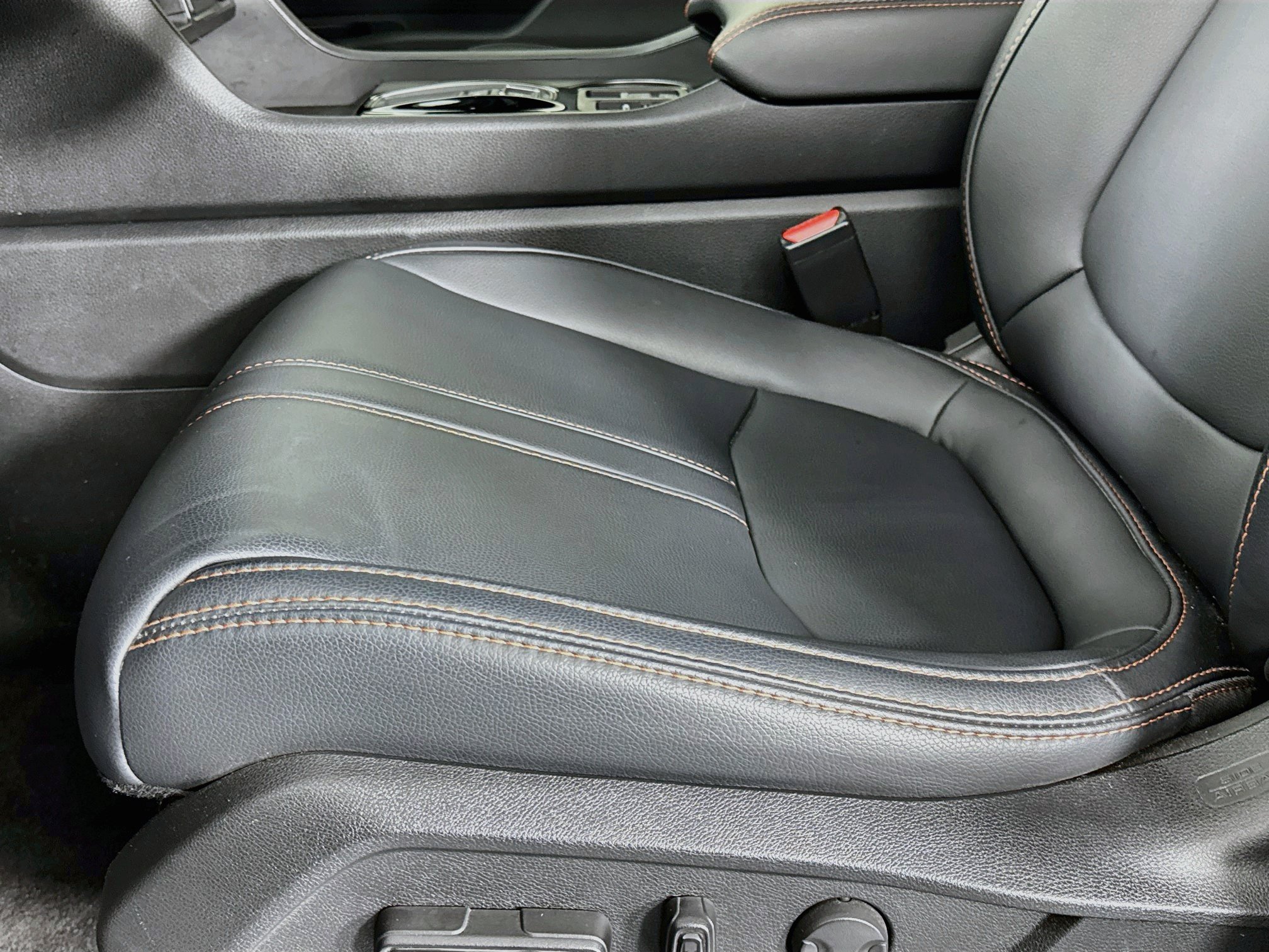 Certified 2025 Honda Pilot TrailSport image 18