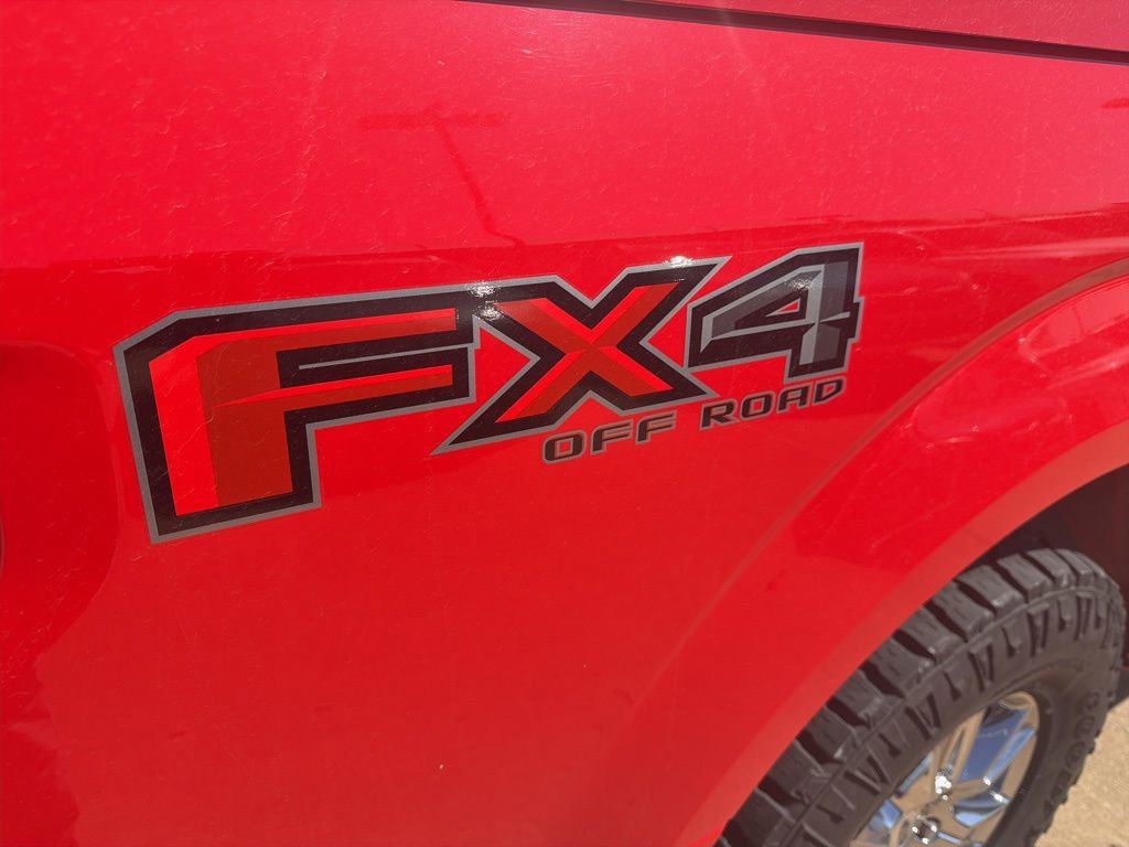 Used 2016 Ford F150 XLT w/ Equipment Group 302A Luxury image 10