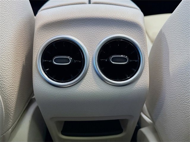 Certified 2025 Mercedes-Benz GLB 250 4MATIC image 26