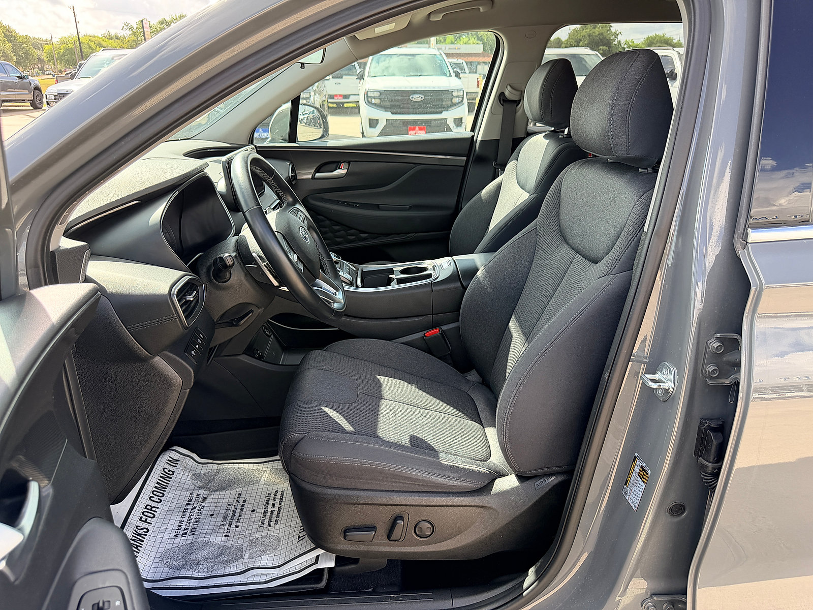 Used 2023 Hyundai Santa Fe SEL FWD image 25