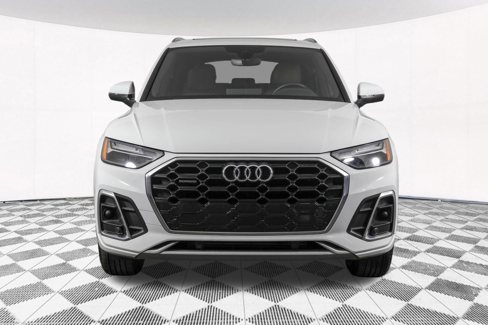 Used 2023 Audi Q5 2.0T Premium w/ Convenience Package AWD/4WD image 10