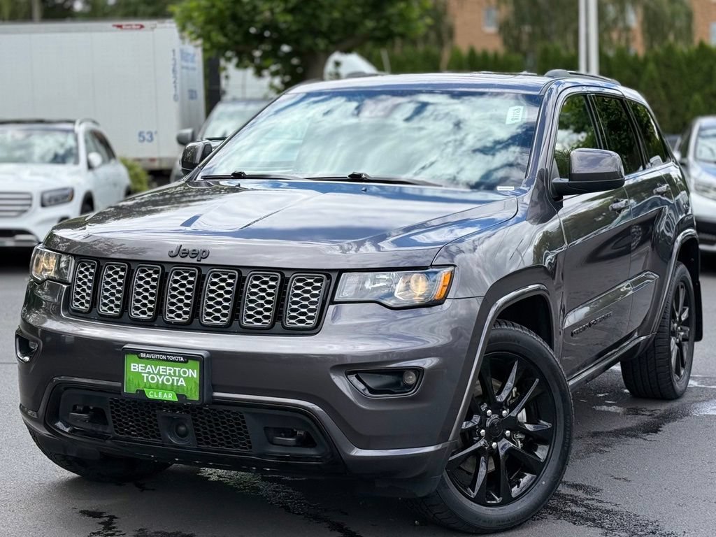 Used 2021 Jeep Grand Cherokee Laredo