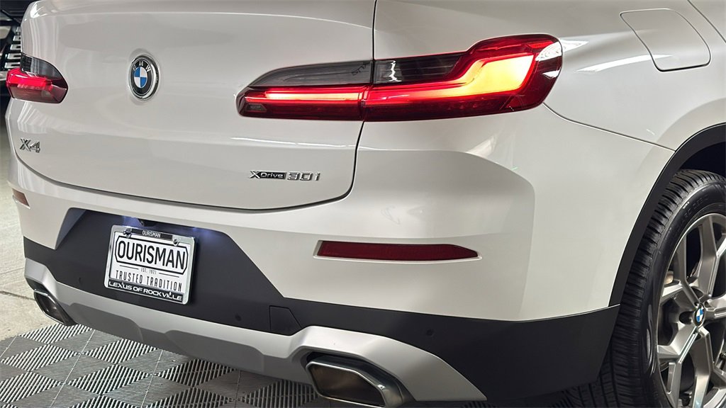 Used 2023 BMW X4 xDrive30i w/ Convenience Package image 6