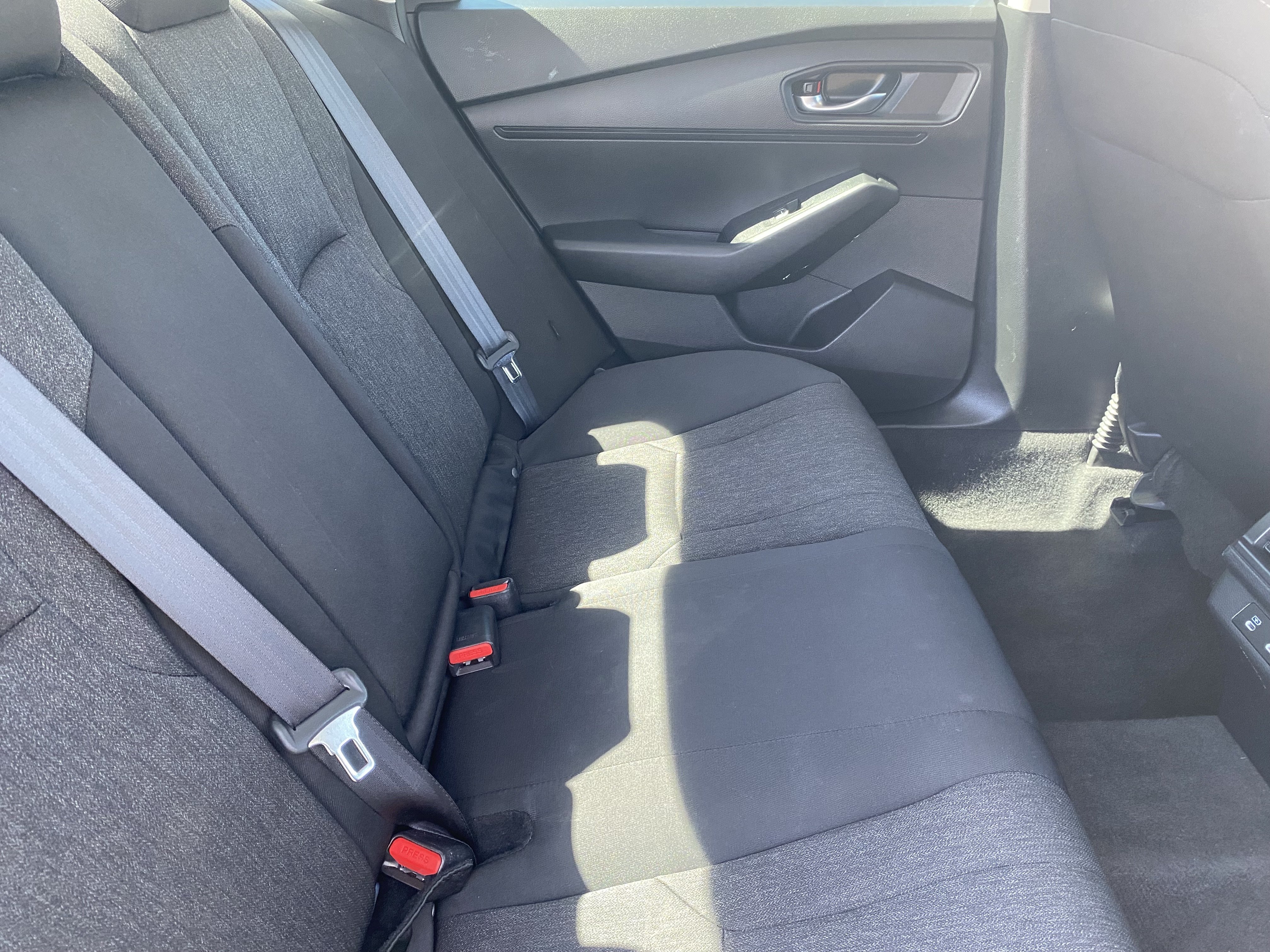 Used 2025 Honda Accord SE image 11