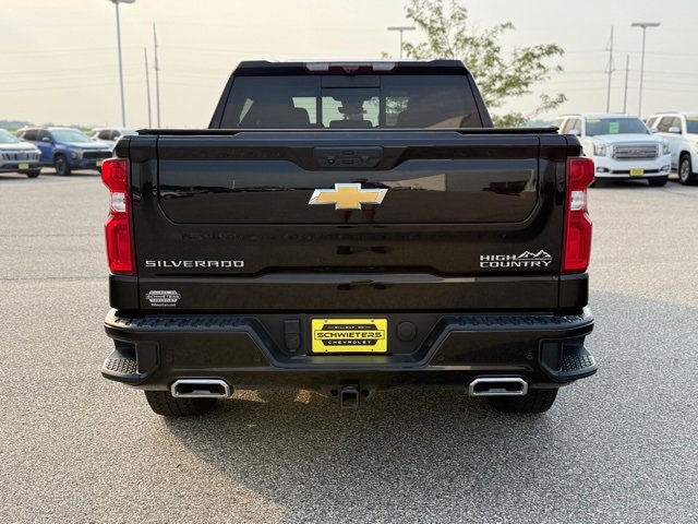 Used 2022 Chevrolet Silverado 1500 High Country w/ Technology Package image 7