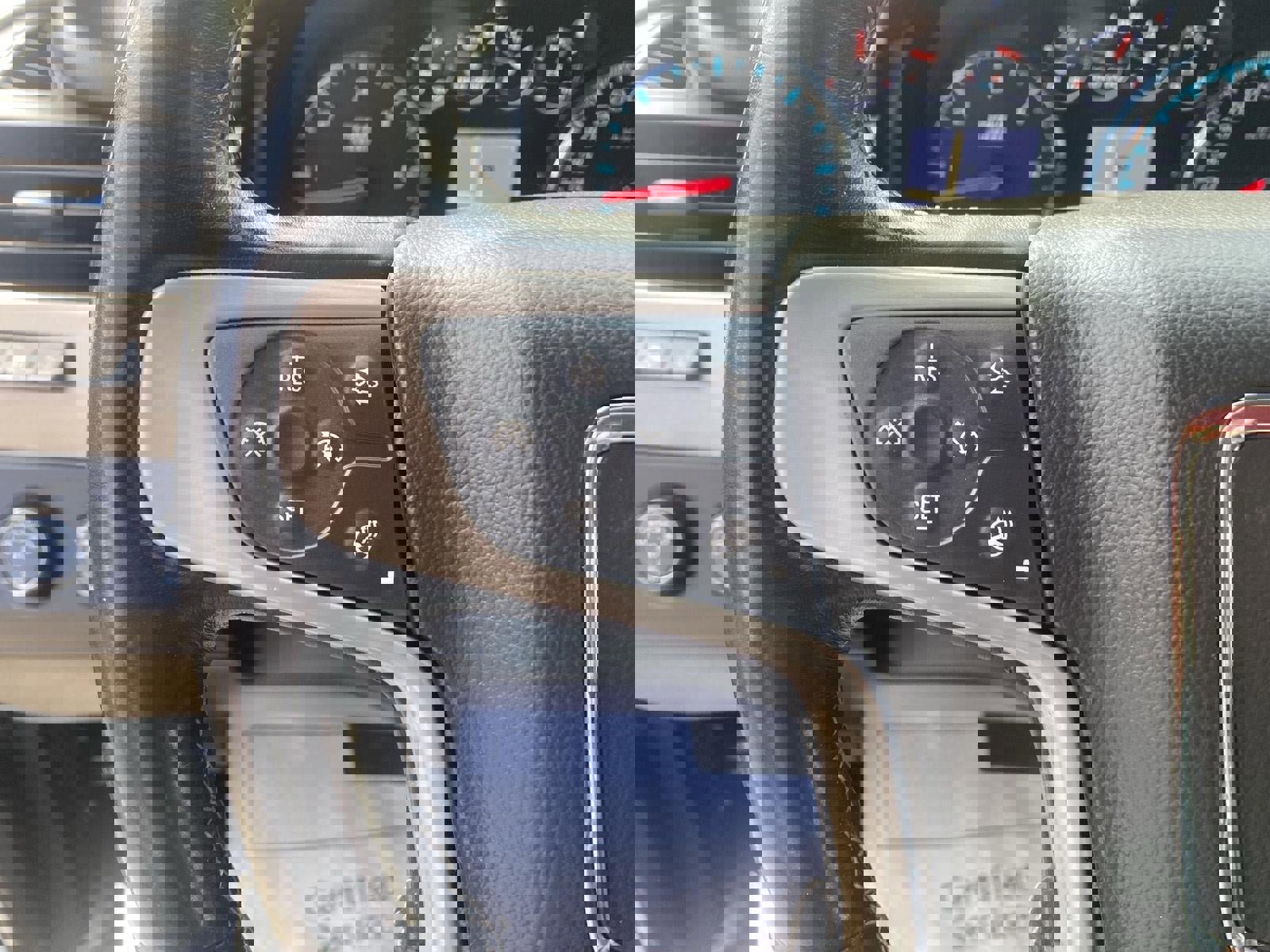 Used 2020 GMC Yukon Denali w/ Denali Premium Package image 49