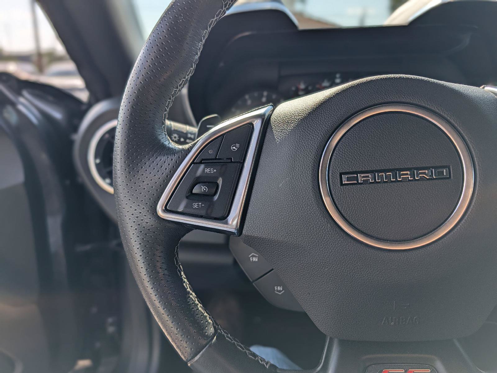 Used 2018 Chevrolet Camaro SS RWD image 26