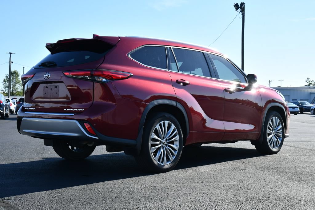 Used 2021 Toyota Highlander Platinum AWD/4WD image 7