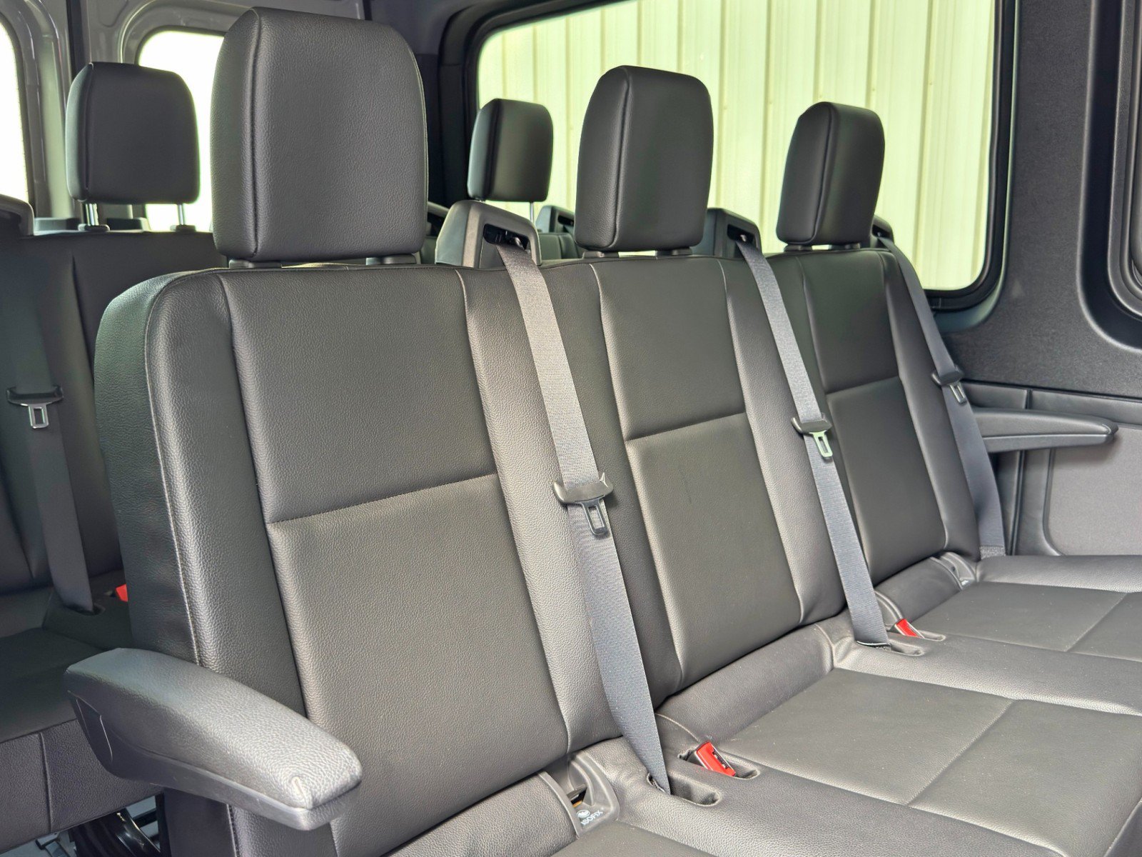 Used 2022 Mercedes-Benz Sprinter 2500 image 33
