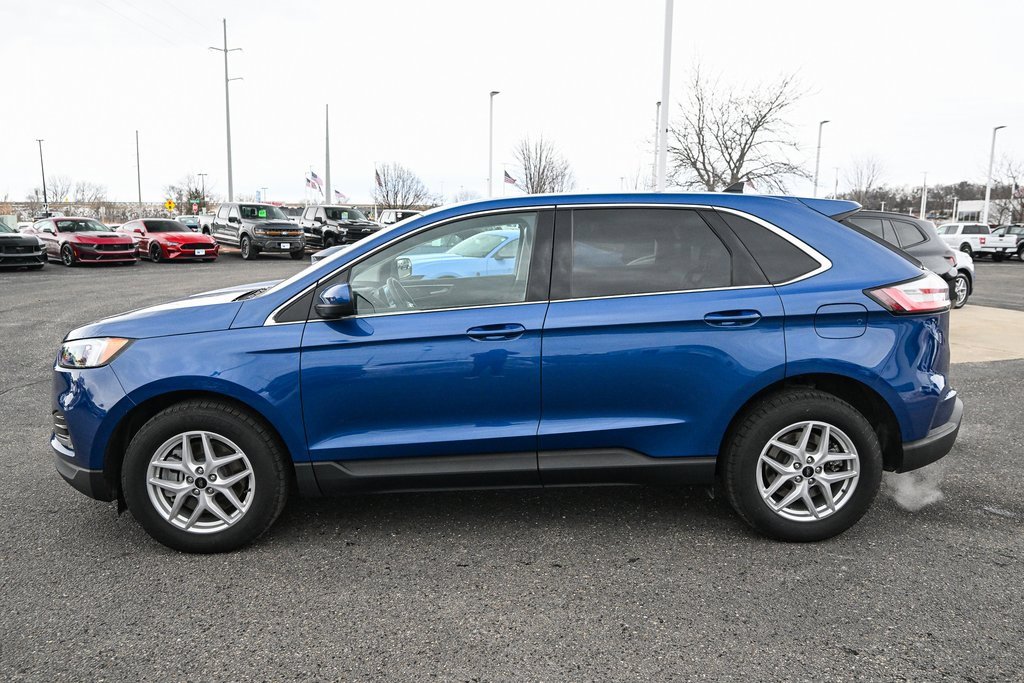 Used 2024 Ford Edge SEL w/ Convenience Package image 8