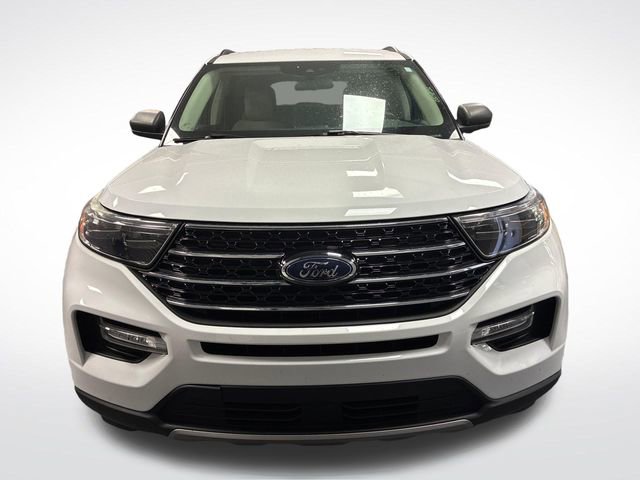Used 2020 Ford Explorer XLT w/ Equipment Group 202A RWD image 8
