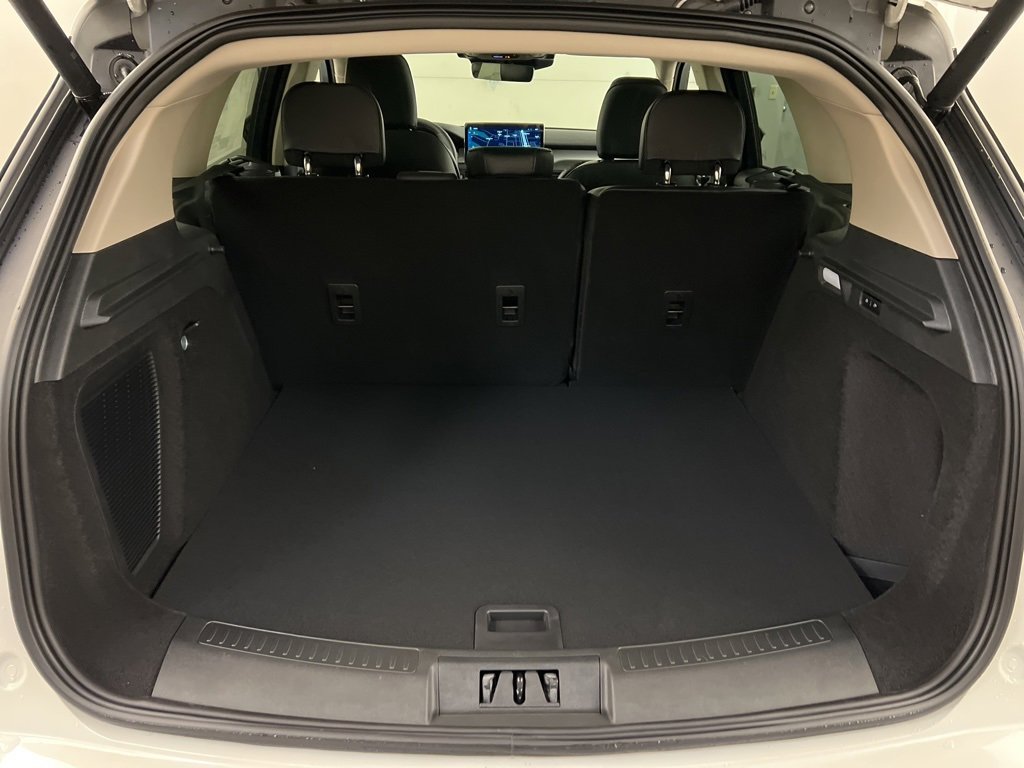 Used 2026 Lincoln Corsair Premiere image 35