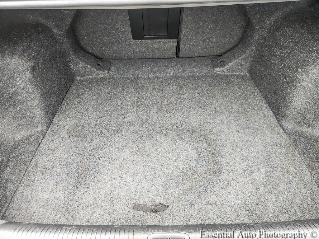 Used 2017 Chrysler 200 Limited Platinum FWD image 18