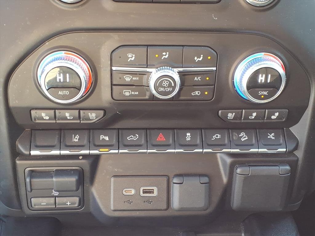 Used 2023 GMC Sierra 2500 Denali w/ Denali Ultimate Package image 21