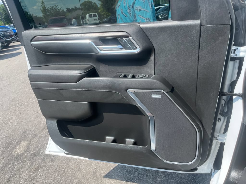 Used 2022 GMC Sierra 1500 SLT AWD/4WD image 10