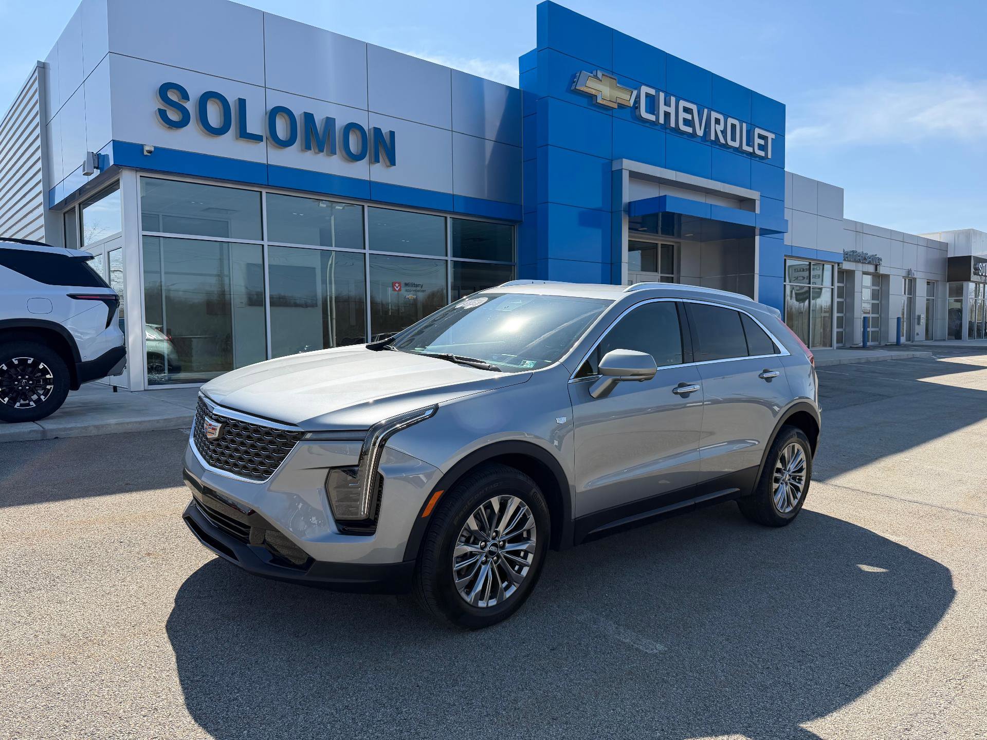 Certified 2025 Cadillac XT4 Premium Luxury w/ Cold Weather Package image 1