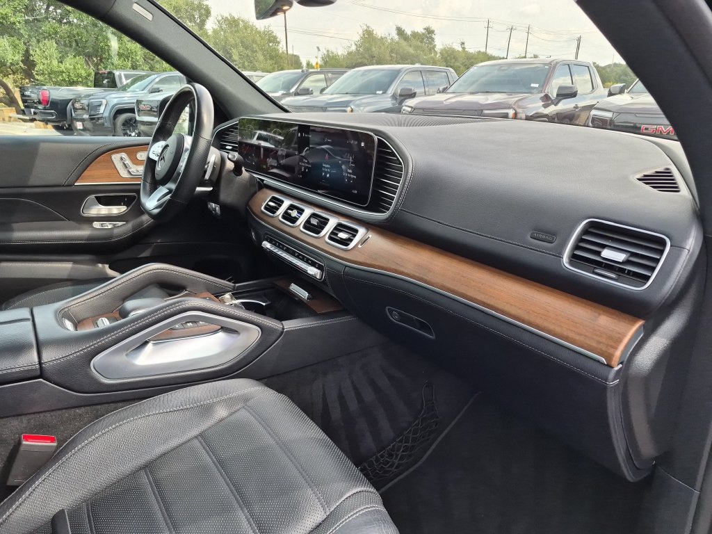 Used 2021 Mercedes-Benz GLS 580 4MATIC image 40