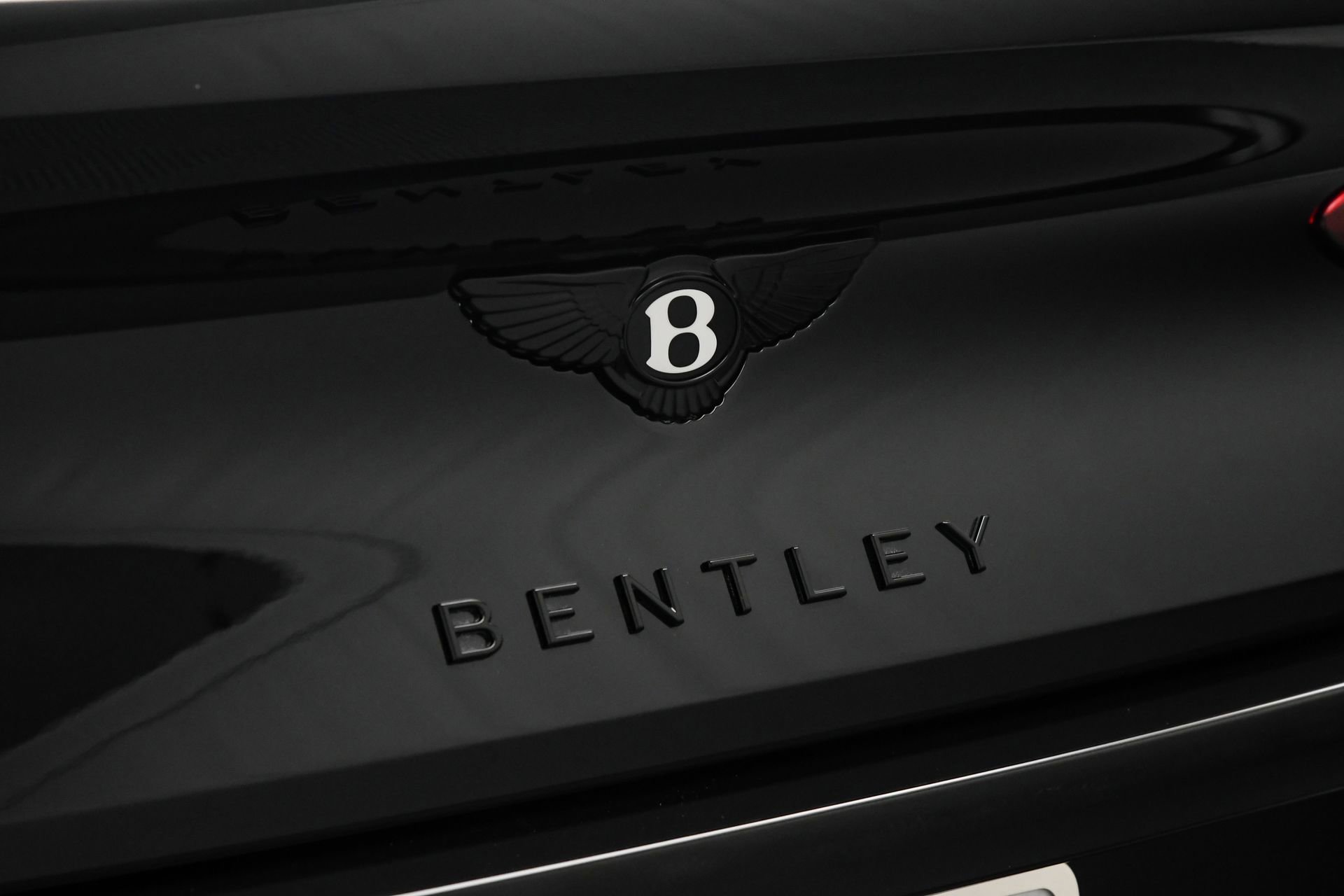 New 2025 Bentley Continental GTC image 24