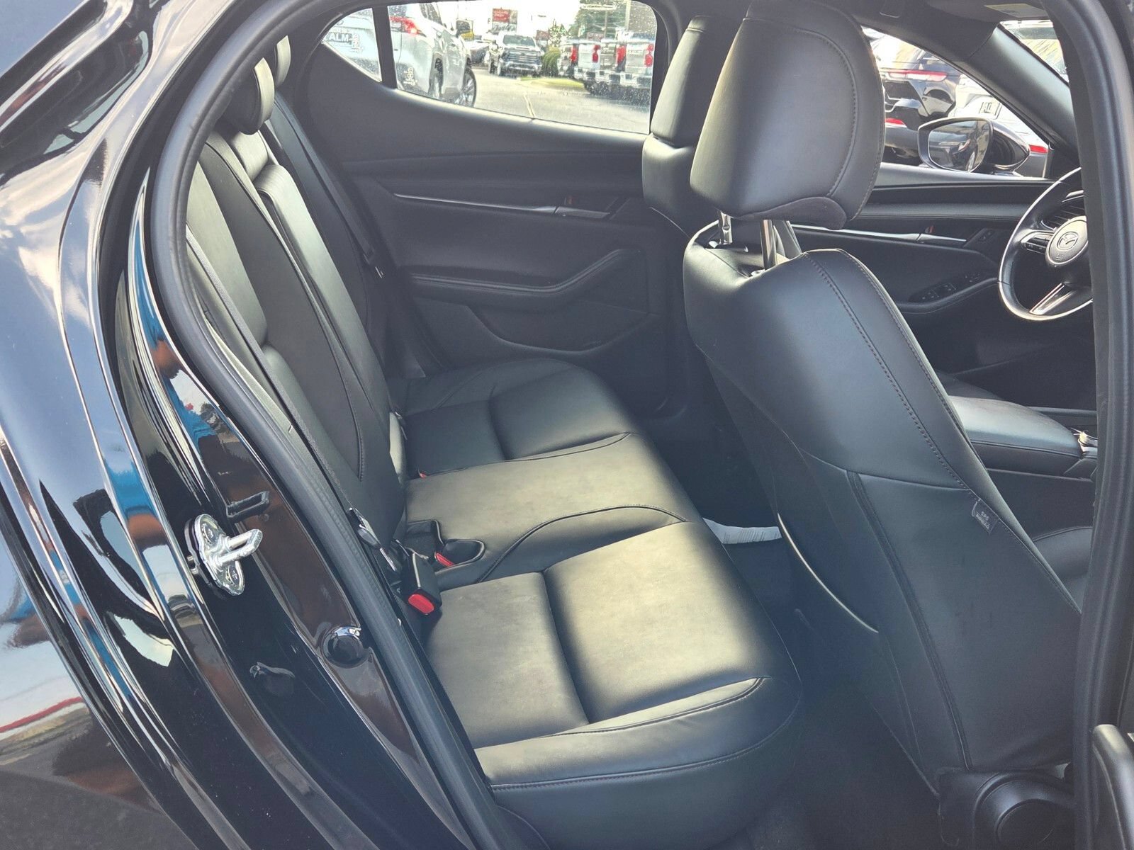 Used 2024 MAZDA MAZDA3 s FWD image 16