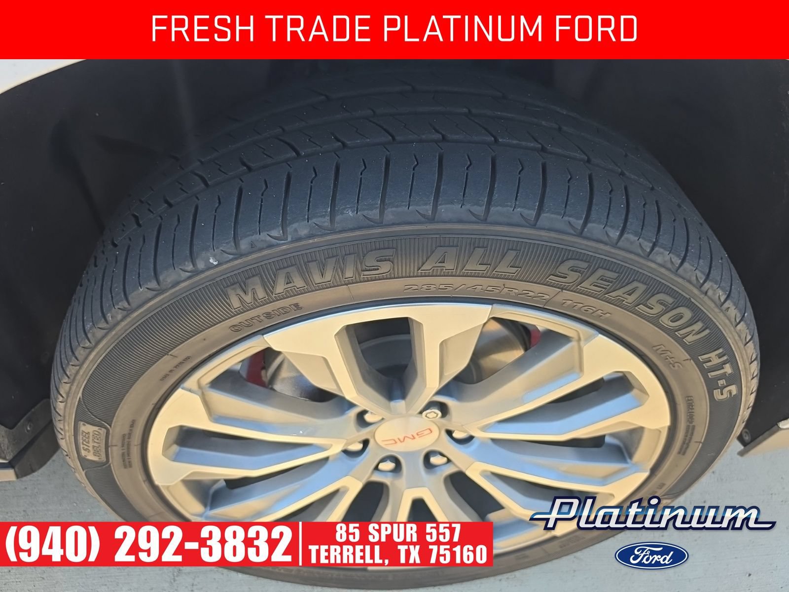 Used 2023 GMC Yukon XL Denali RWD image 17