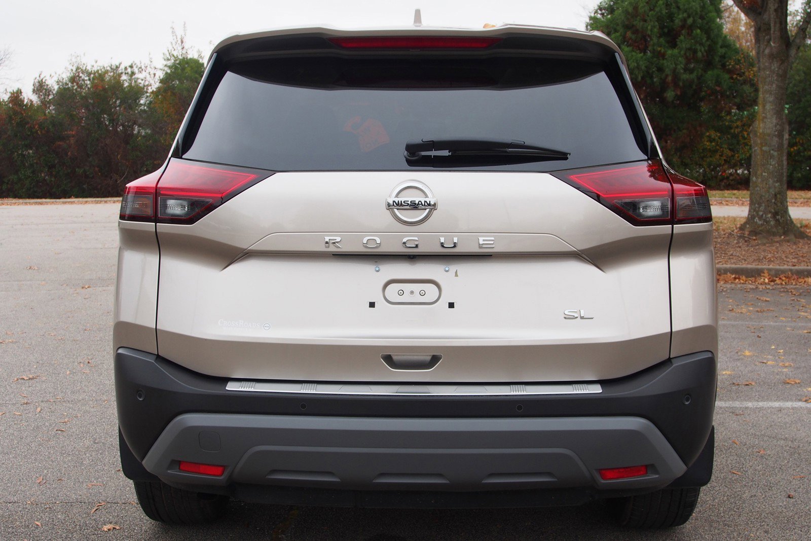 Used 2021 Nissan Rogue SL w/ Premium Package image 6