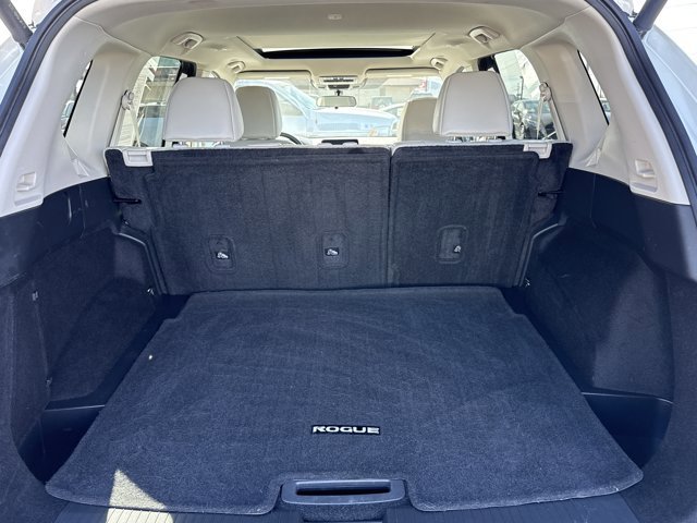 Certified 2023 Nissan Rogue SV w/ SV Premium B Package image 10