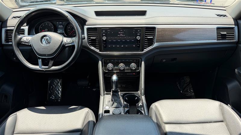 Used 2018 Volkswagen Atlas SEL AWD/4WD image 17