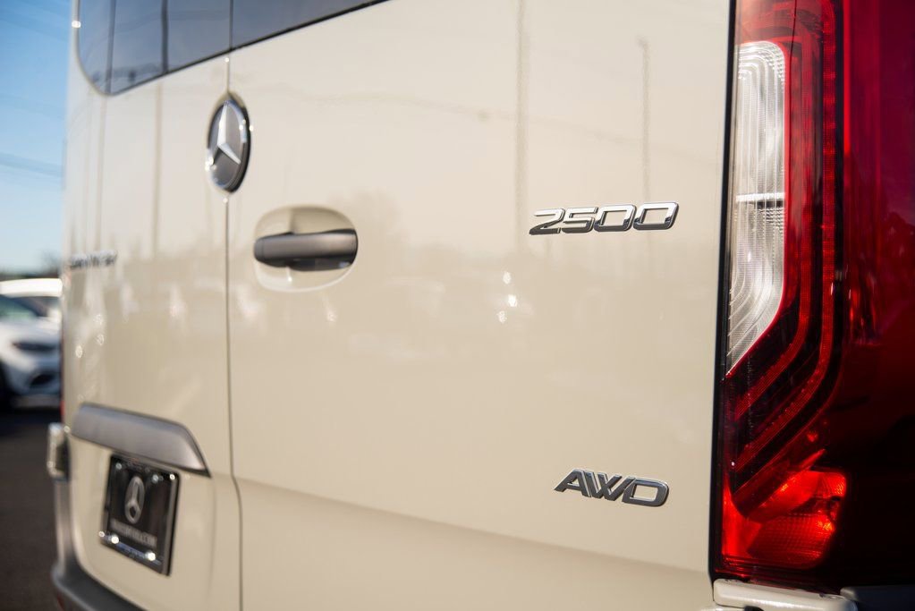 New 2025 Mercedes-Benz Sprinter 2500 image 16