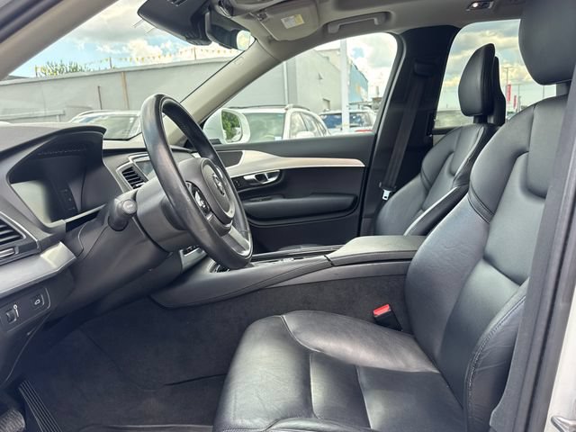 Used 2018 Volvo XC90 T5 Momentum w/ Convenience Package AWD/4WD image 14