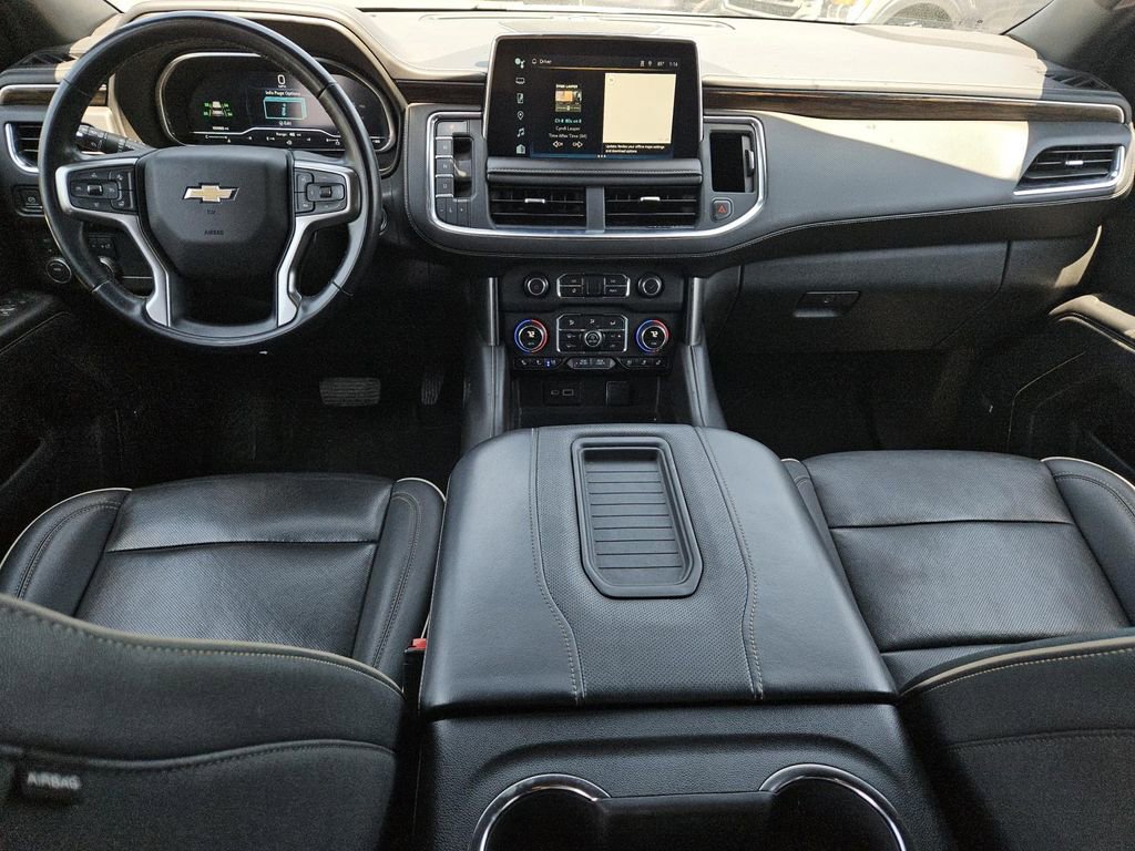 Used 2023 Chevrolet Suburban Premier AWD/4WD image 13