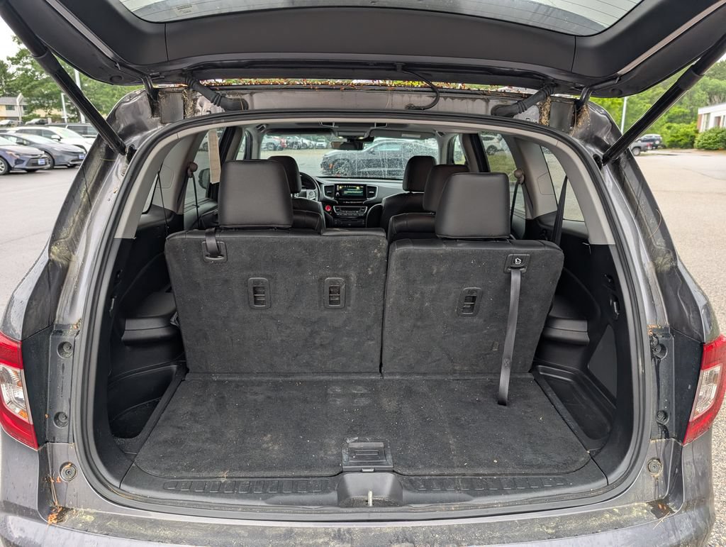Used 2019 Honda Pilot Elite image 12