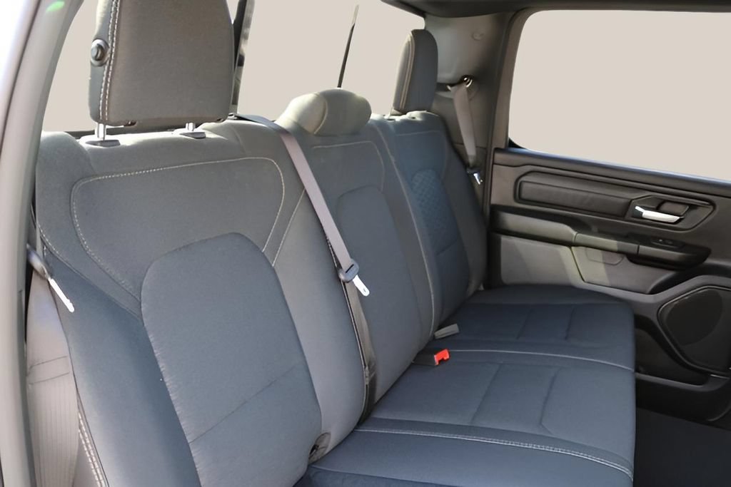 New 2026 RAM 1500 Express AWD/4WD image 16