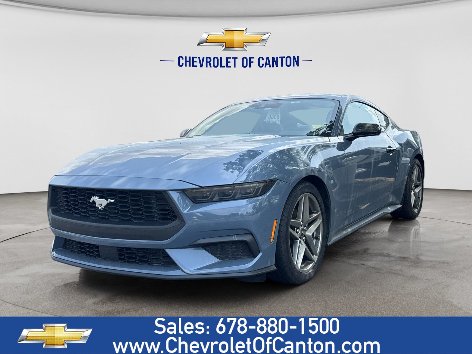 Used 2025 Ford Mustang Coupe RWD image 1