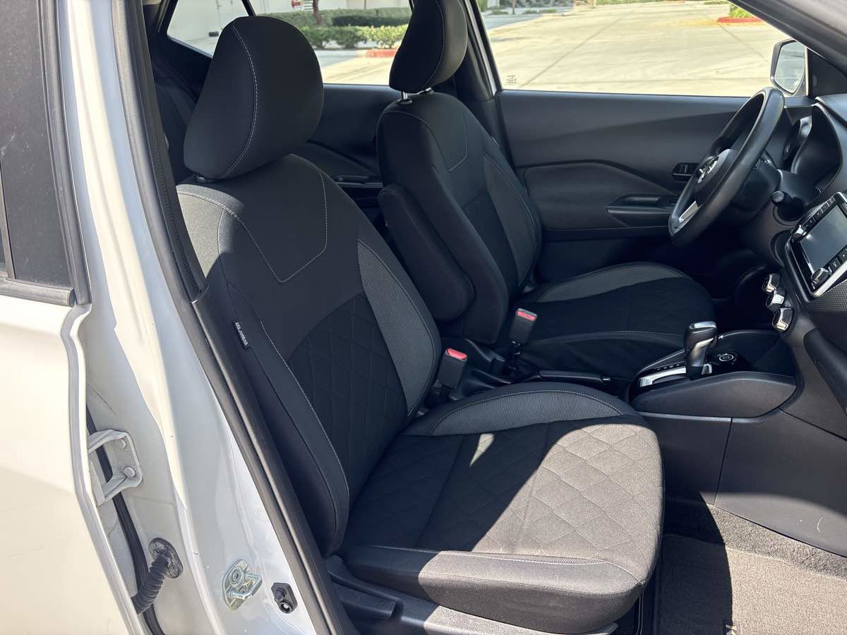 Used 2020 Nissan Kicks S FWD image 16