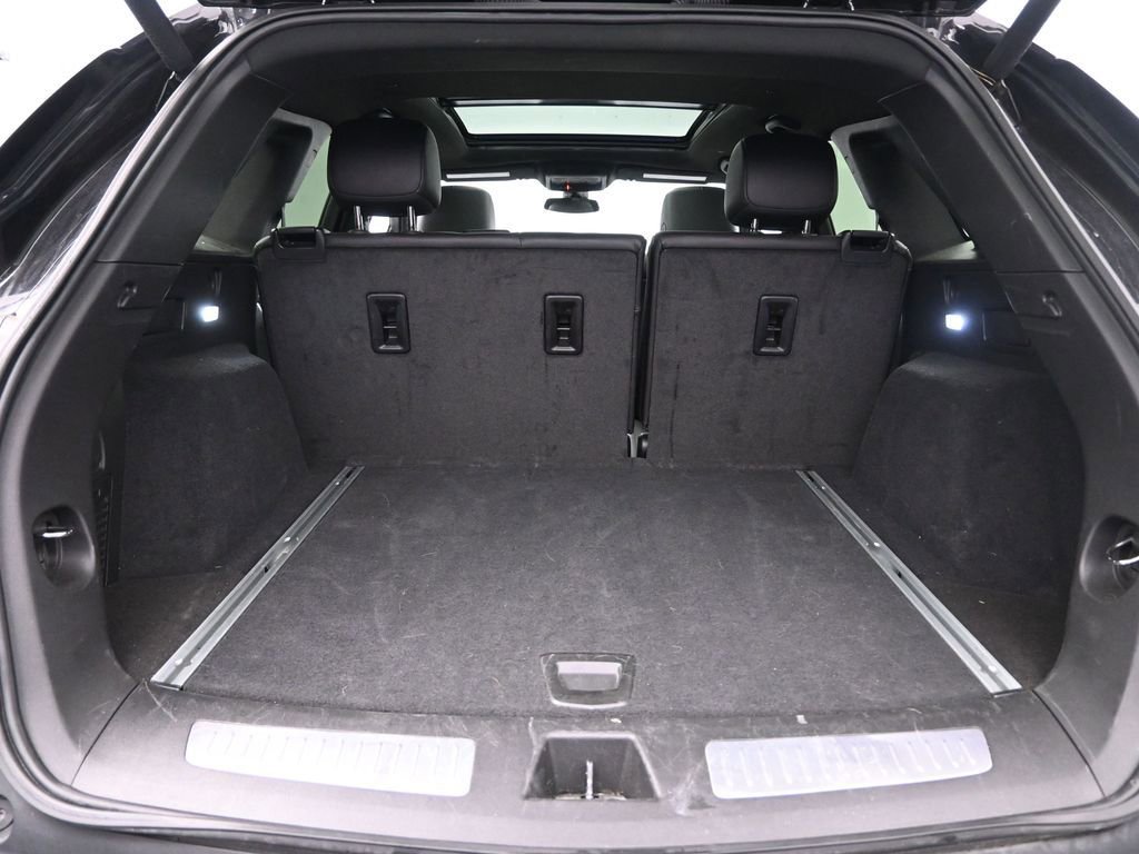 Used 2024 Cadillac XT5 Premium Luxury image 32