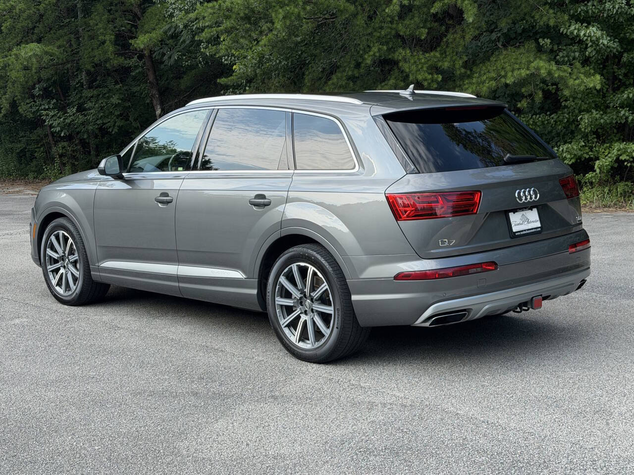 Used 2017 Audi Q7 3.0T Prestige AWD/4WD image 3