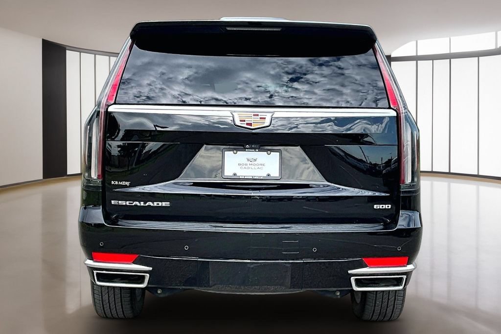 Used 2023 Cadillac Escalade ESV Premium Luxury AWD/4WD image 4